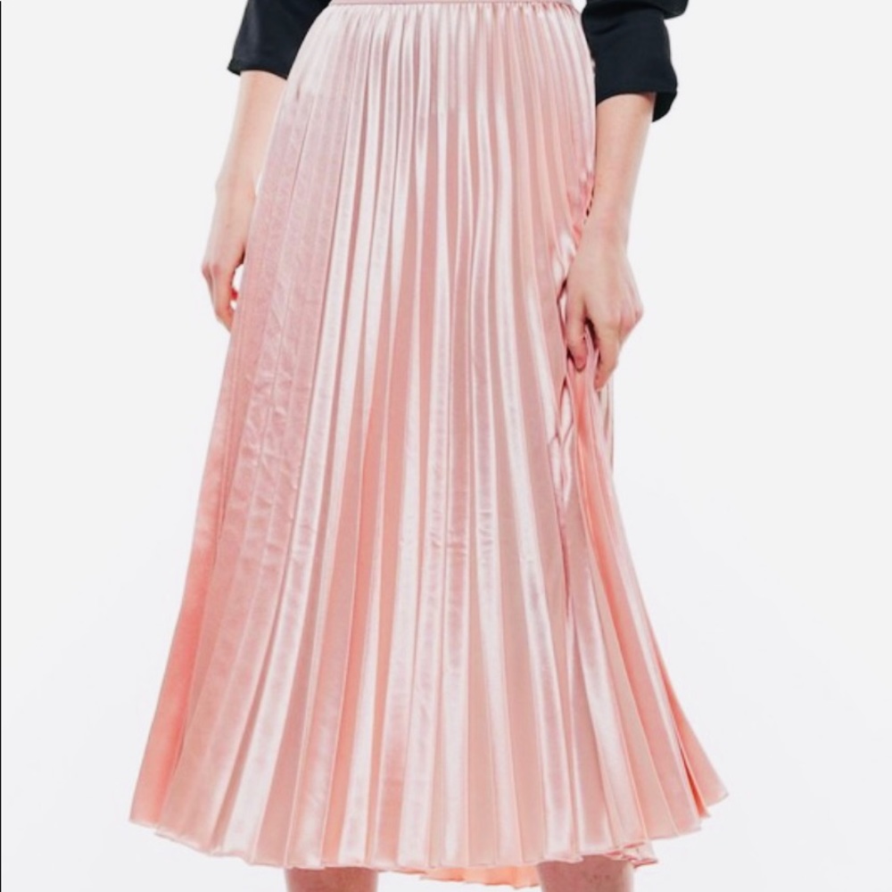 NEW! Pleated Maxi Skirt